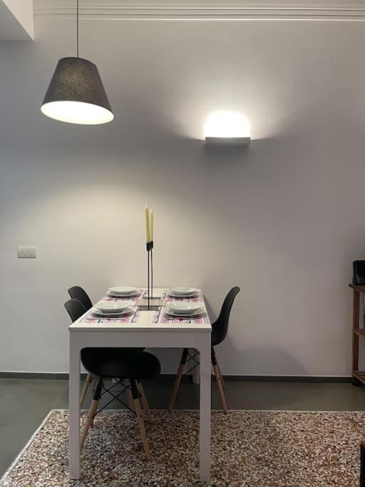 Cozy Apartment Near The Colosseum 로마 외부 사진